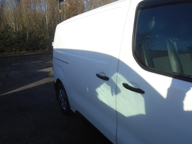 Used Vauxhall Vivaro 2019 for sale - 77089571: Photo 7