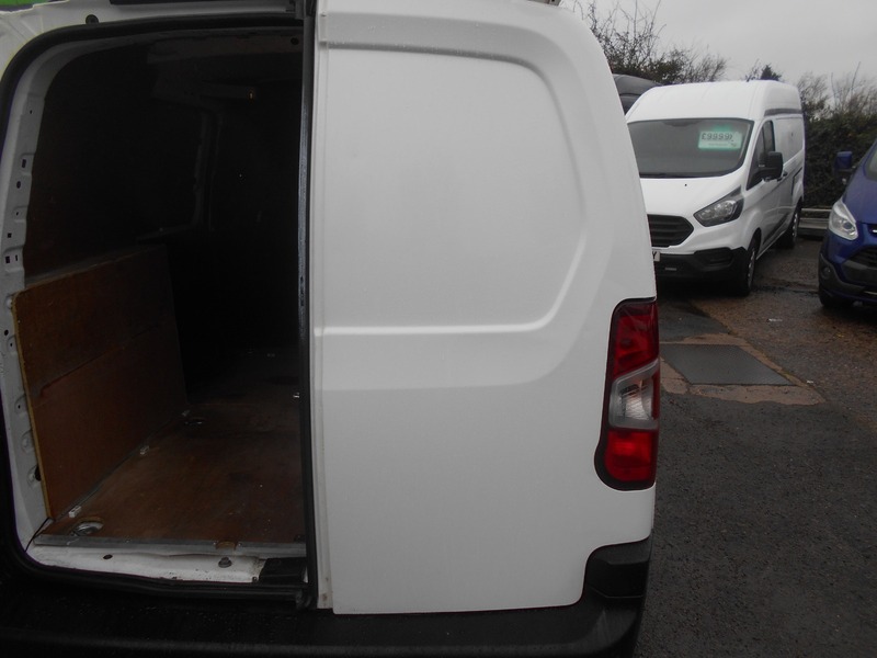 Used Peugeot Partner 2020 for sale - 77483605: Photo 19