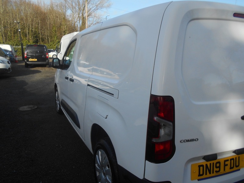 Used Vauxhall Combo 2019 for sale - 77328830: Photo 18