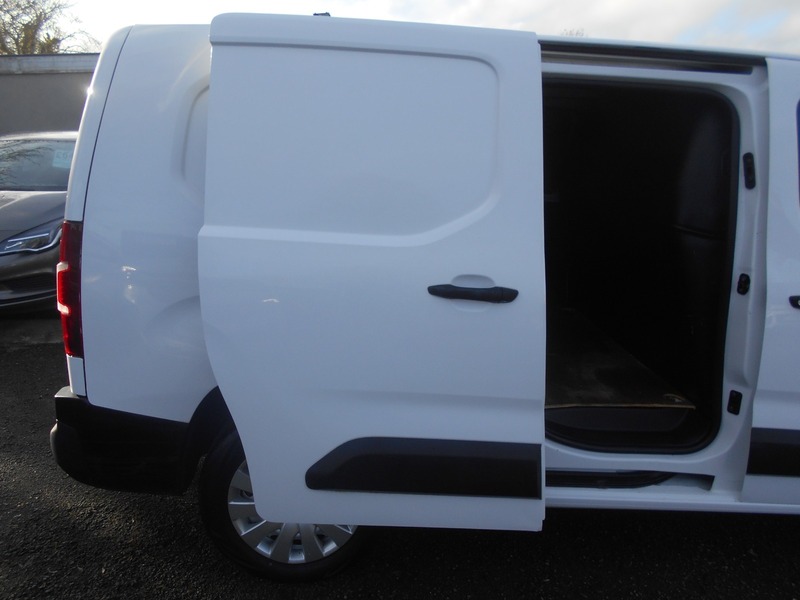 Used Vauxhall Combo 2019 for sale - 77328830: Photo 9