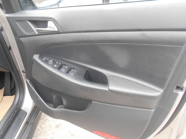 Used Hyundai TUCSON 2016 for sale - 76292228: Photo 19