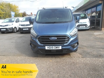 Used Ford Transit Custom 2019 for sale - 76185880: Photo