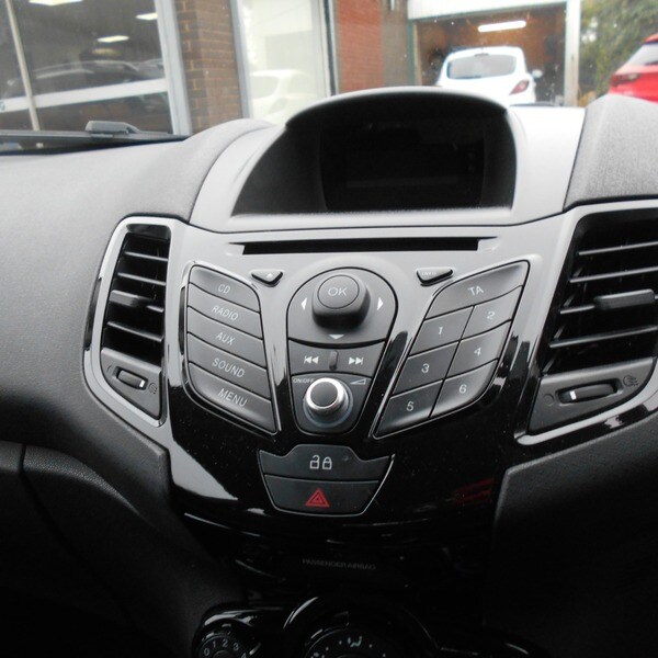 Used Ford Fiesta 2013 for sale - 76029870: Photo 21