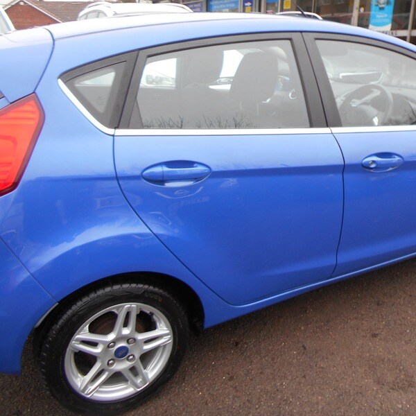 Used Ford Fiesta 2013 for sale - 76029870: Photo 5