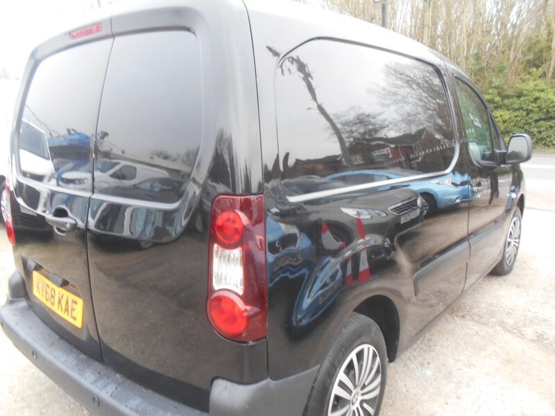 Used Peugeot Partner 2018 for sale - 77805649: Photo 10