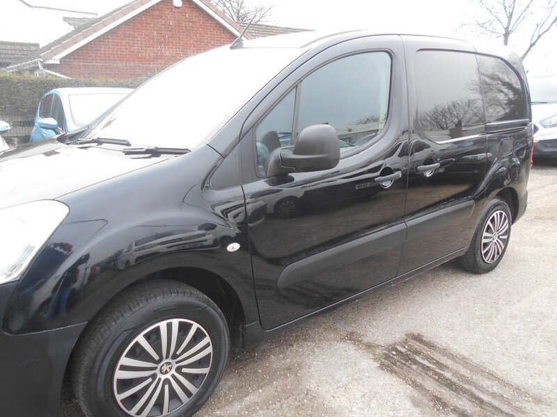 Used Peugeot Partner 2018 for sale - 77805649: Photo 3