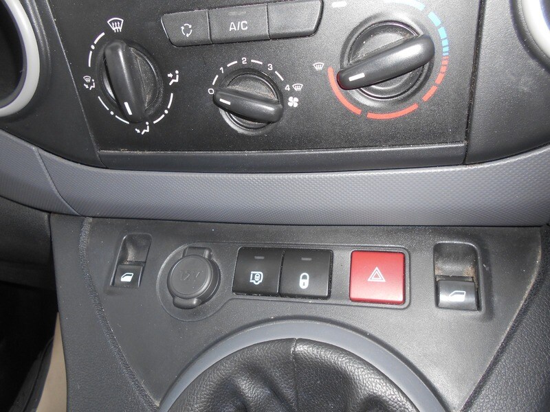 Used Peugeot Partner 2018 for sale - 77805649: Photo 34