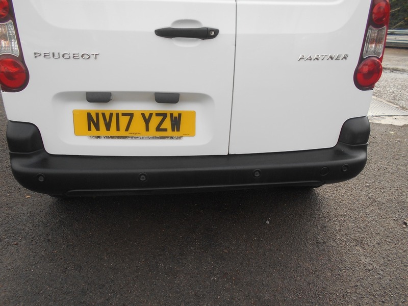 Used Peugeot Partner 2017 for sale - 77766012: Photo 19