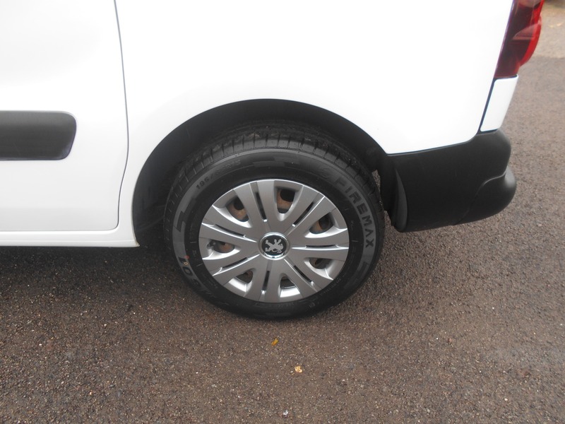 Used Peugeot Partner 2017 for sale - 77766012: Photo 36