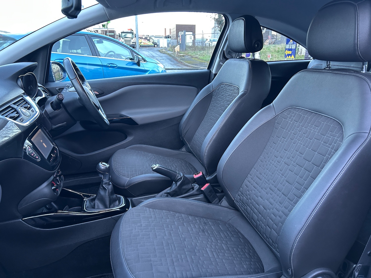 Used Vauxhall Corsa 2016 for sale - 77211688: Photo 16