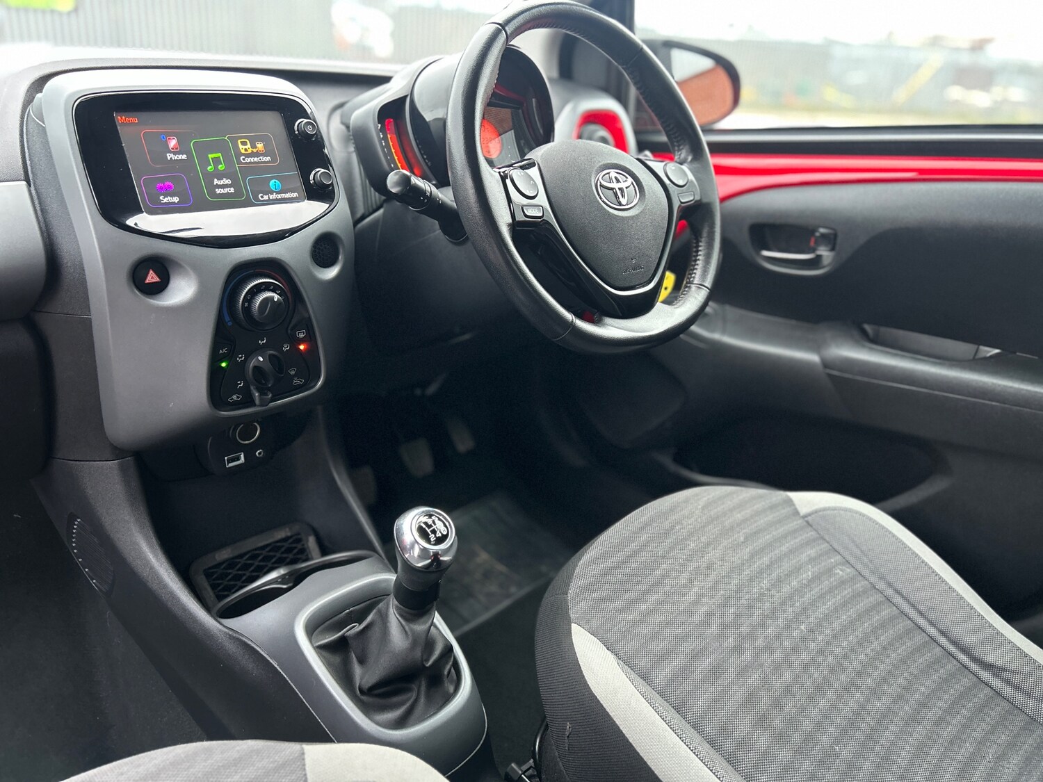 Used Toyota AYGO 2018 for sale - 77641758: Photo 13