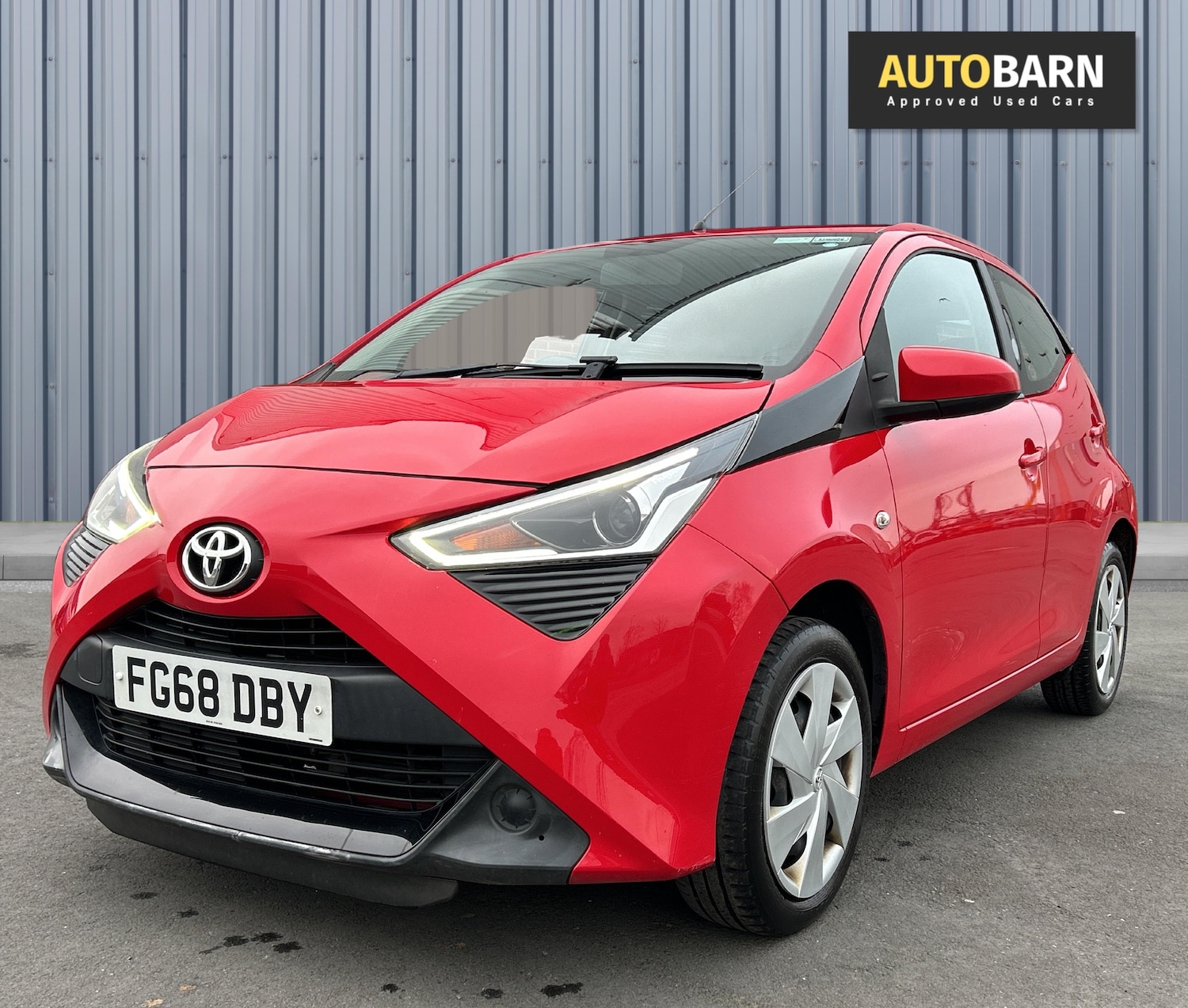 Used Toyota AYGO 2018 for sale - 77641758: Photo 8
