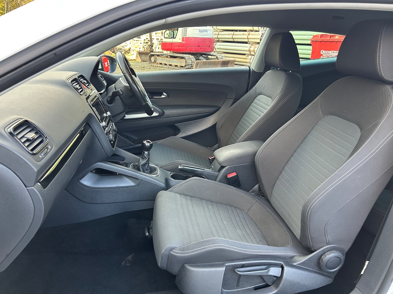 Used Volkswagen Scirocco 2011 for sale - 76386753: Photo 17