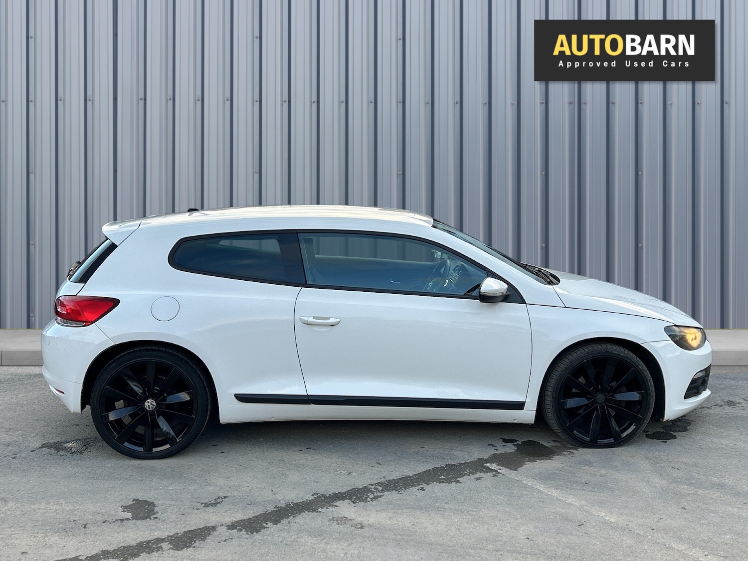 Used Volkswagen Scirocco 2011 for sale - 76386753: Photo 9