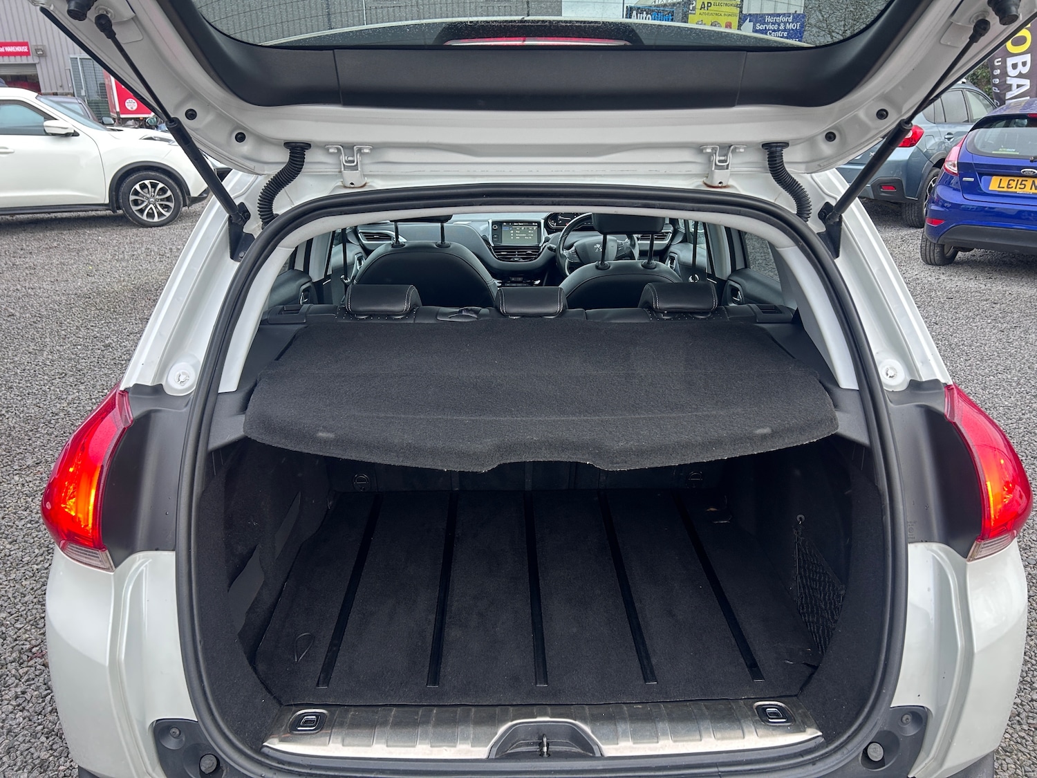 Used Peugeot 2008 2013 for sale - 77546162: Photo 18