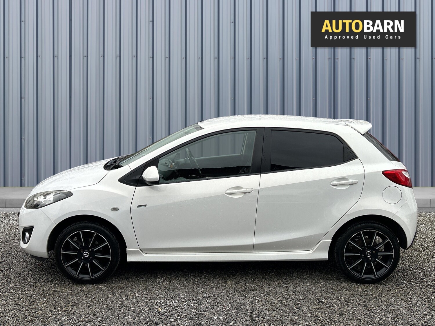 Used Mazda Mazda2 2011 for sale - 77403933: Photo 11