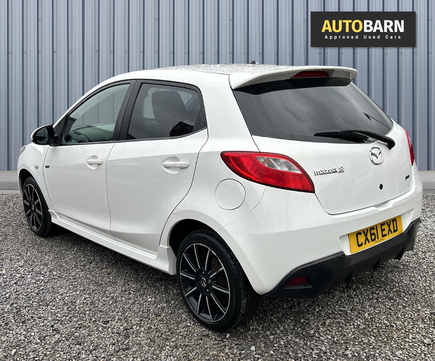 Used Mazda Mazda2 2011 for sale - 77403933: Photo 4