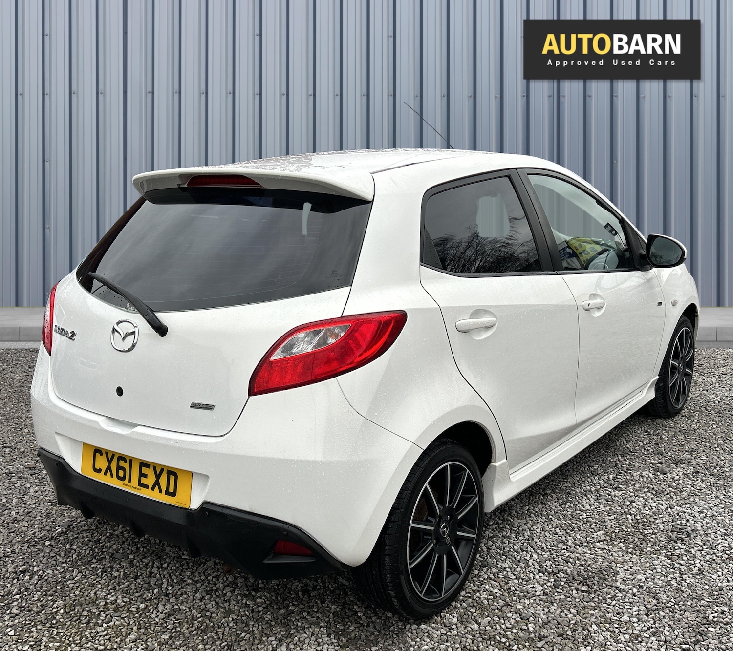 Used Mazda Mazda2 2011 for sale - 77403933: Photo 9