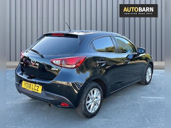 Used Mazda Mazda2 2018 for sale - 76120250: Photo 4