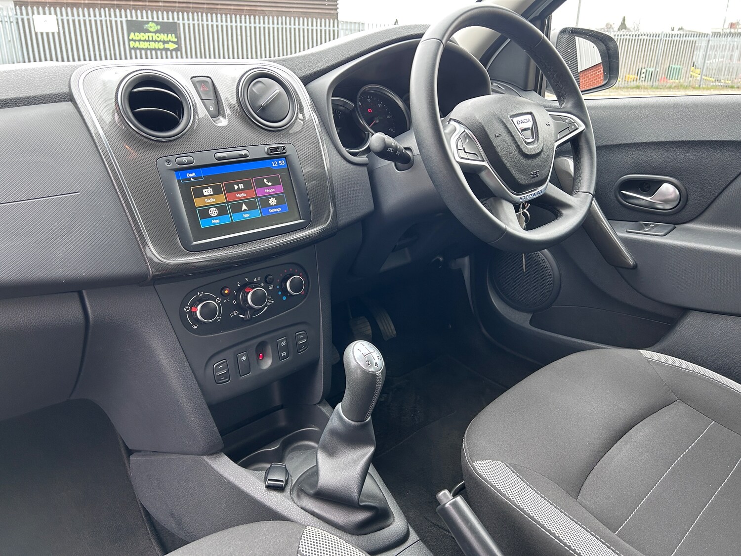 Used Dacia Sandero Stepway 2019 for sale - 77654115: Photo 12