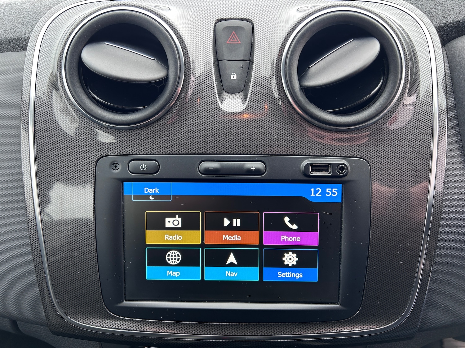 Used Dacia Sandero Stepway 2019 for sale - 77654115: Photo 13