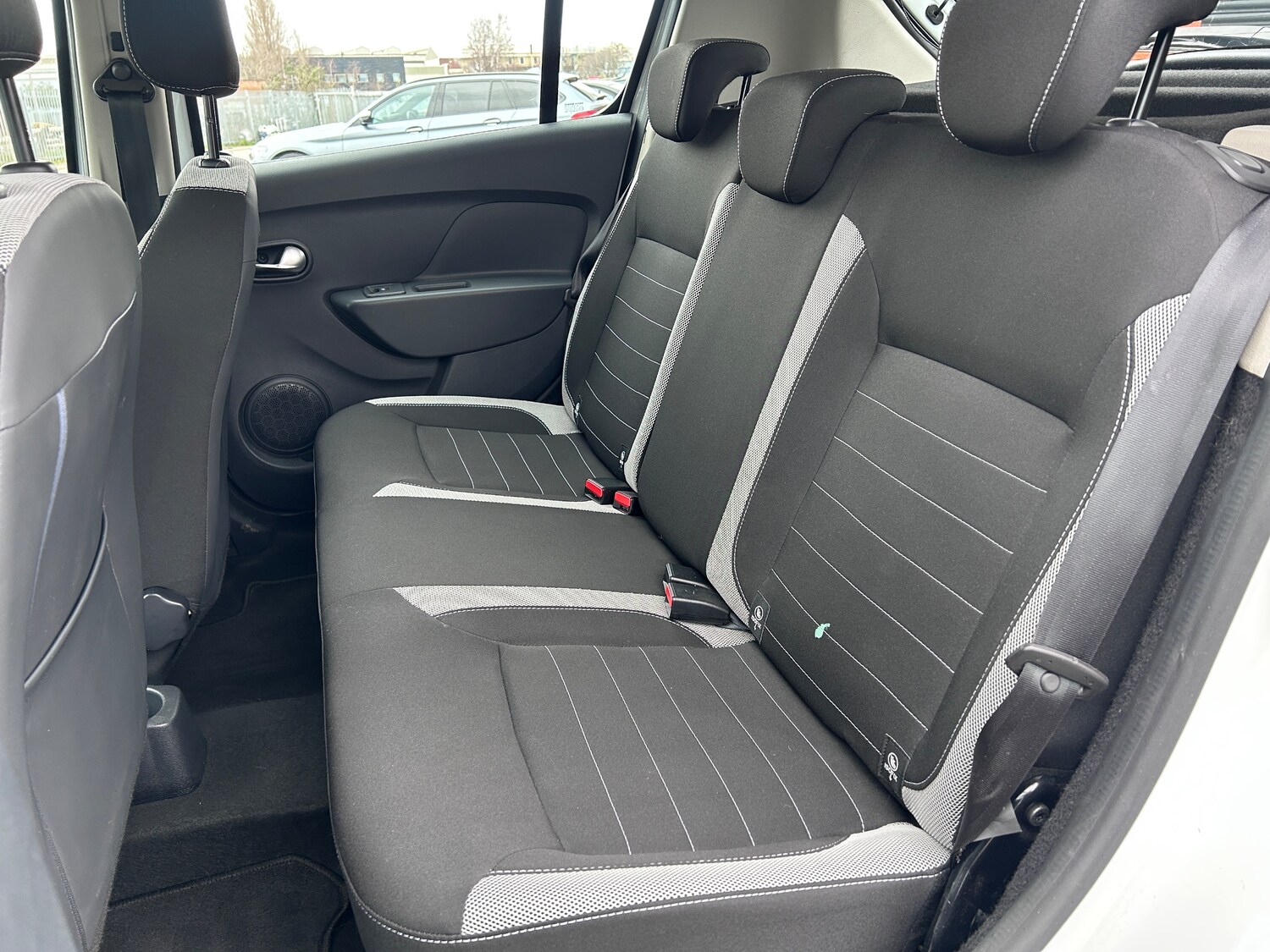 Used Dacia Sandero Stepway 2019 for sale - 77654115: Photo 18