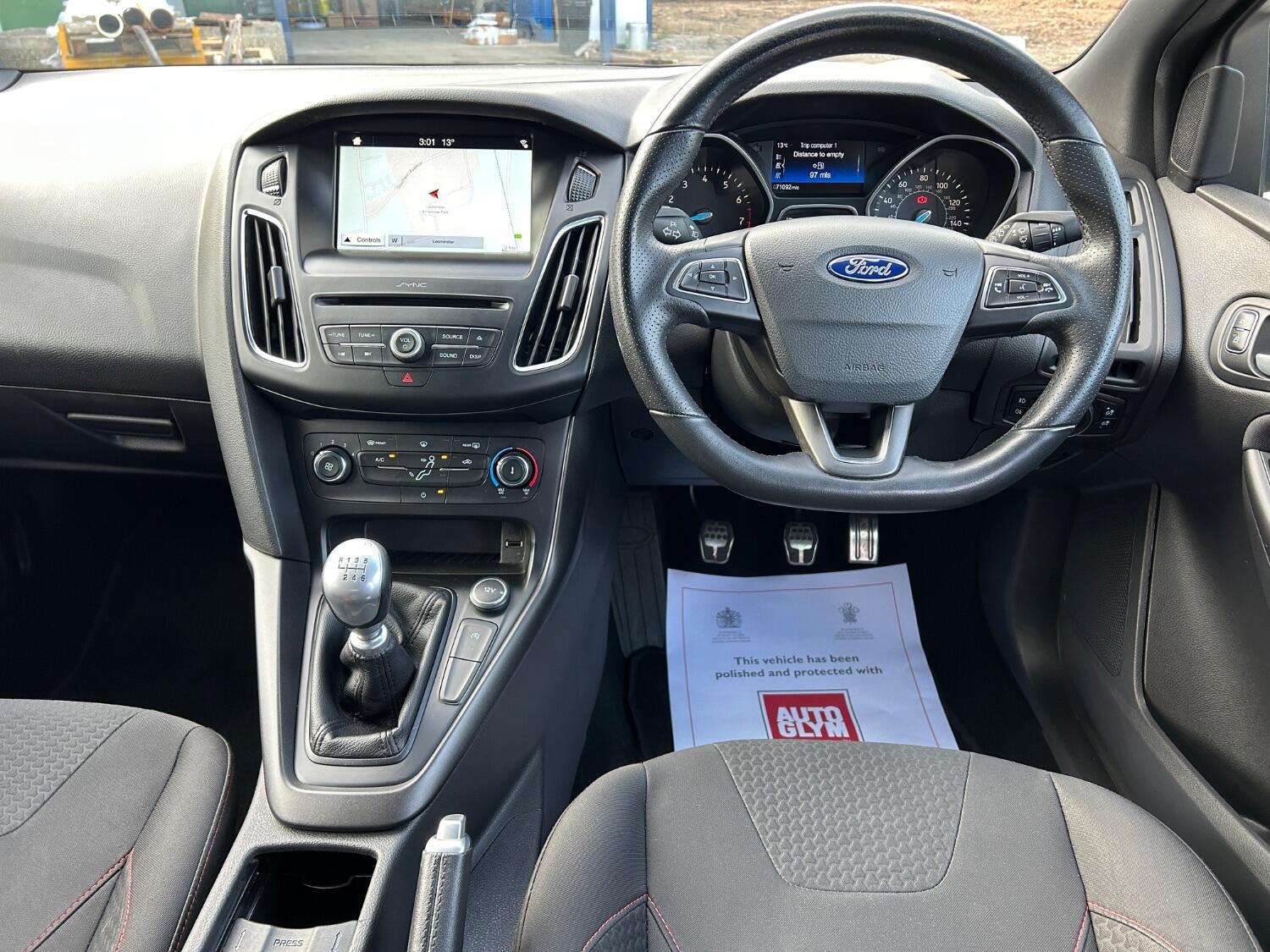 Used Ford Focus 2017 for sale - 76386878: Photo 12