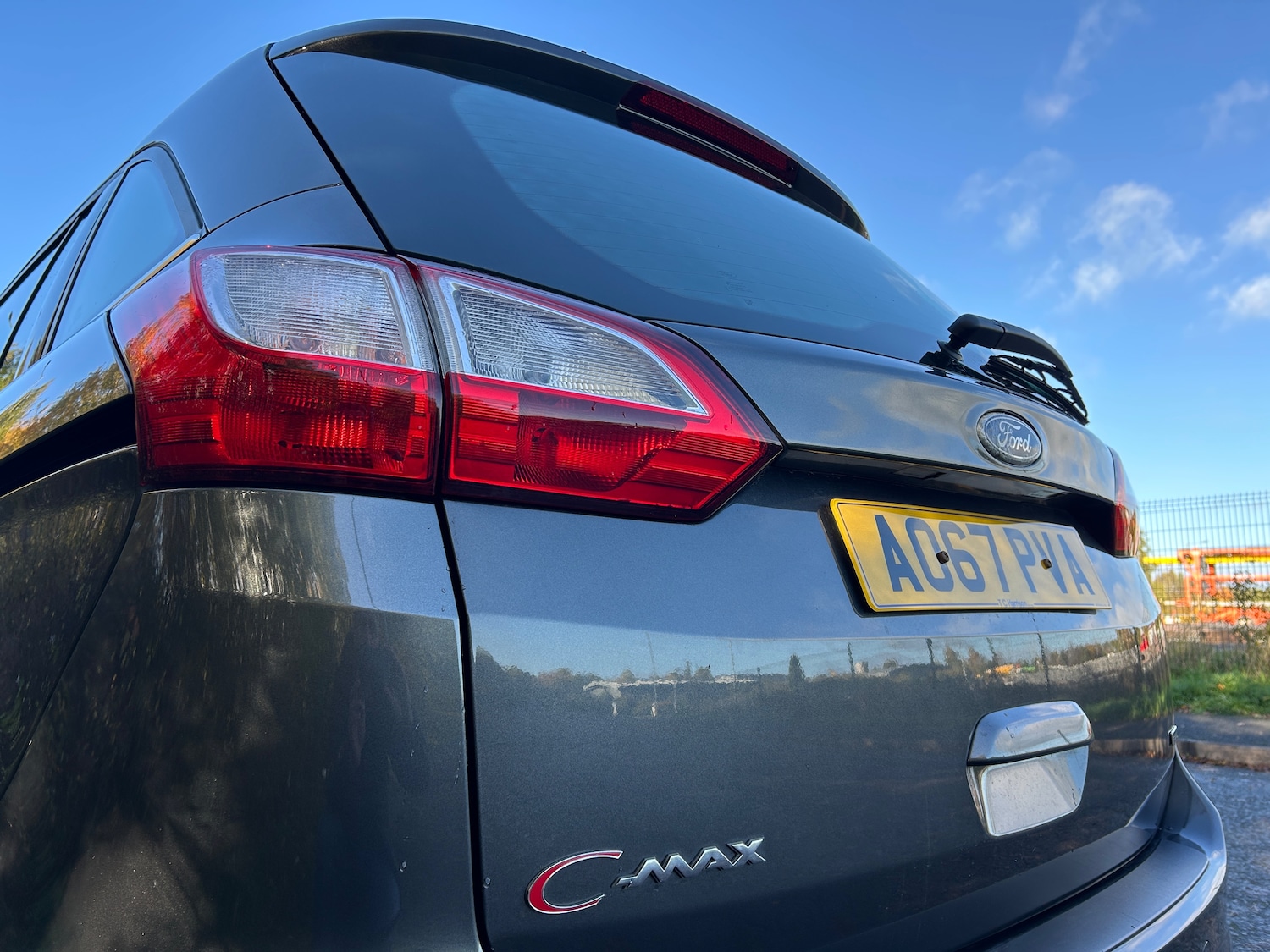 Used Ford Grand C-Max 2017 for sale - 76386895: Photo 3