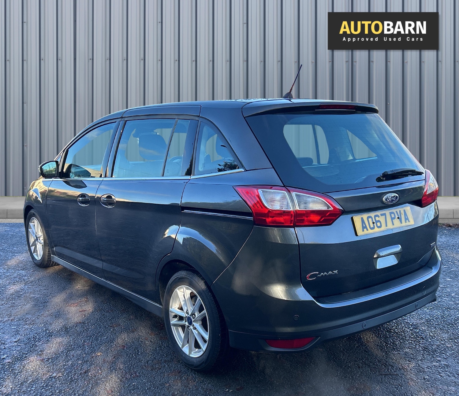 Used Ford Grand C-Max 2017 for sale - 76386895: Photo 4