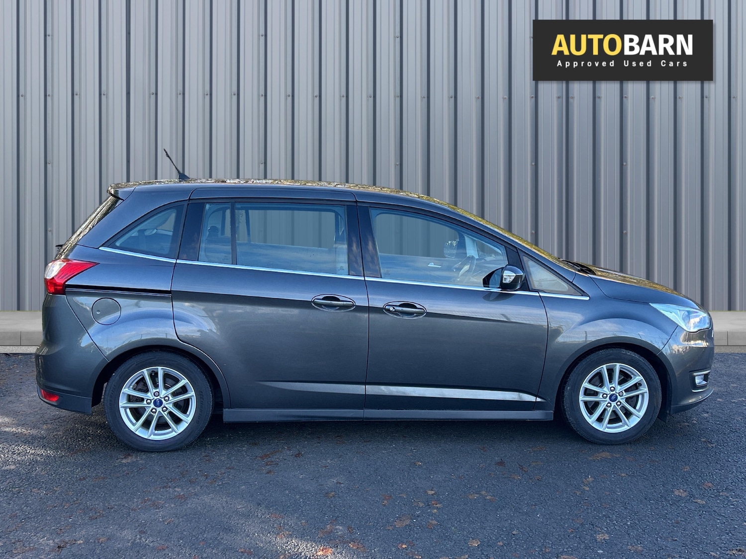 Used Ford Grand C-Max 2017 for sale - 76386895: Photo 7