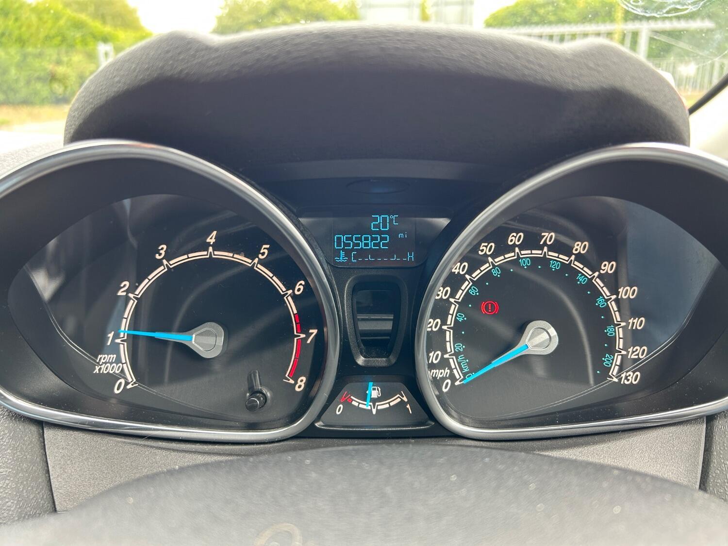 Used Ford Fiesta 2015 for sale - 76391929: Photo 15