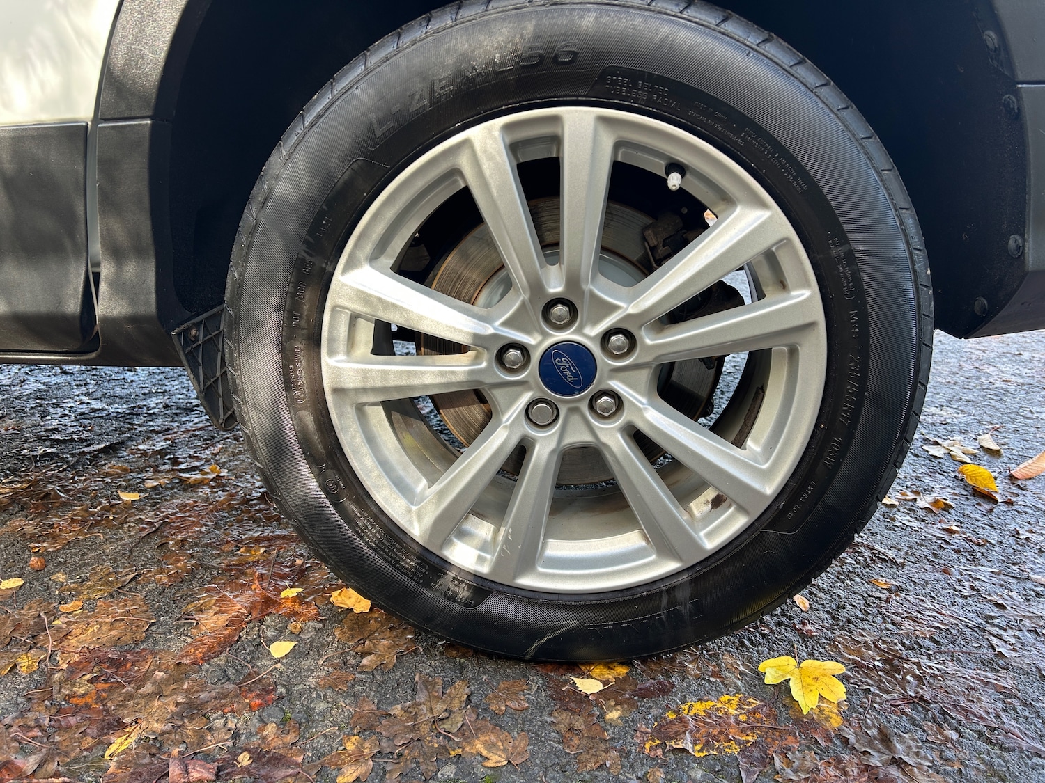 Used Ford Kuga 2017 for sale - 76386906: Photo 28