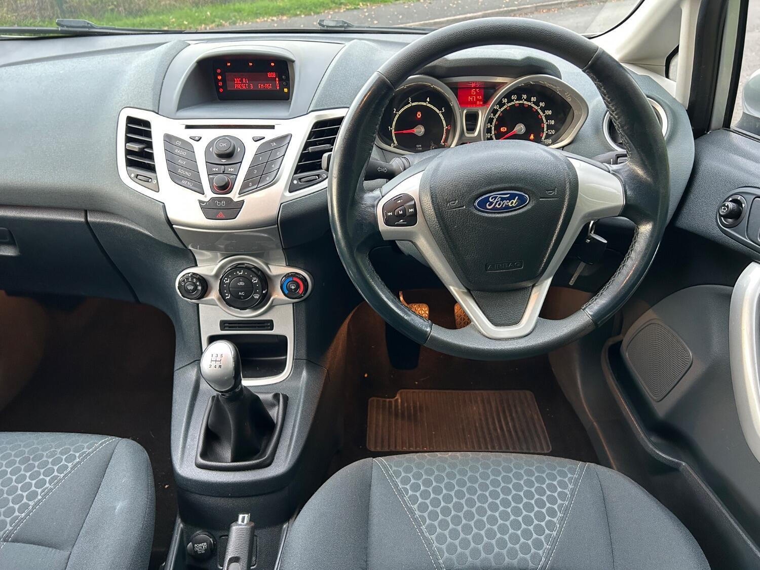 Used Ford Fiesta 2009 for sale - 76391931: Photo 14