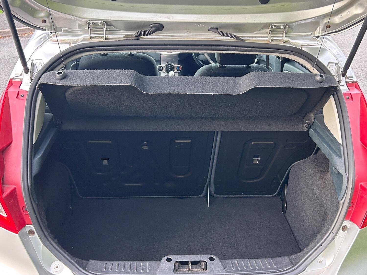 Used Ford Fiesta 2009 for sale - 76391931: Photo 9