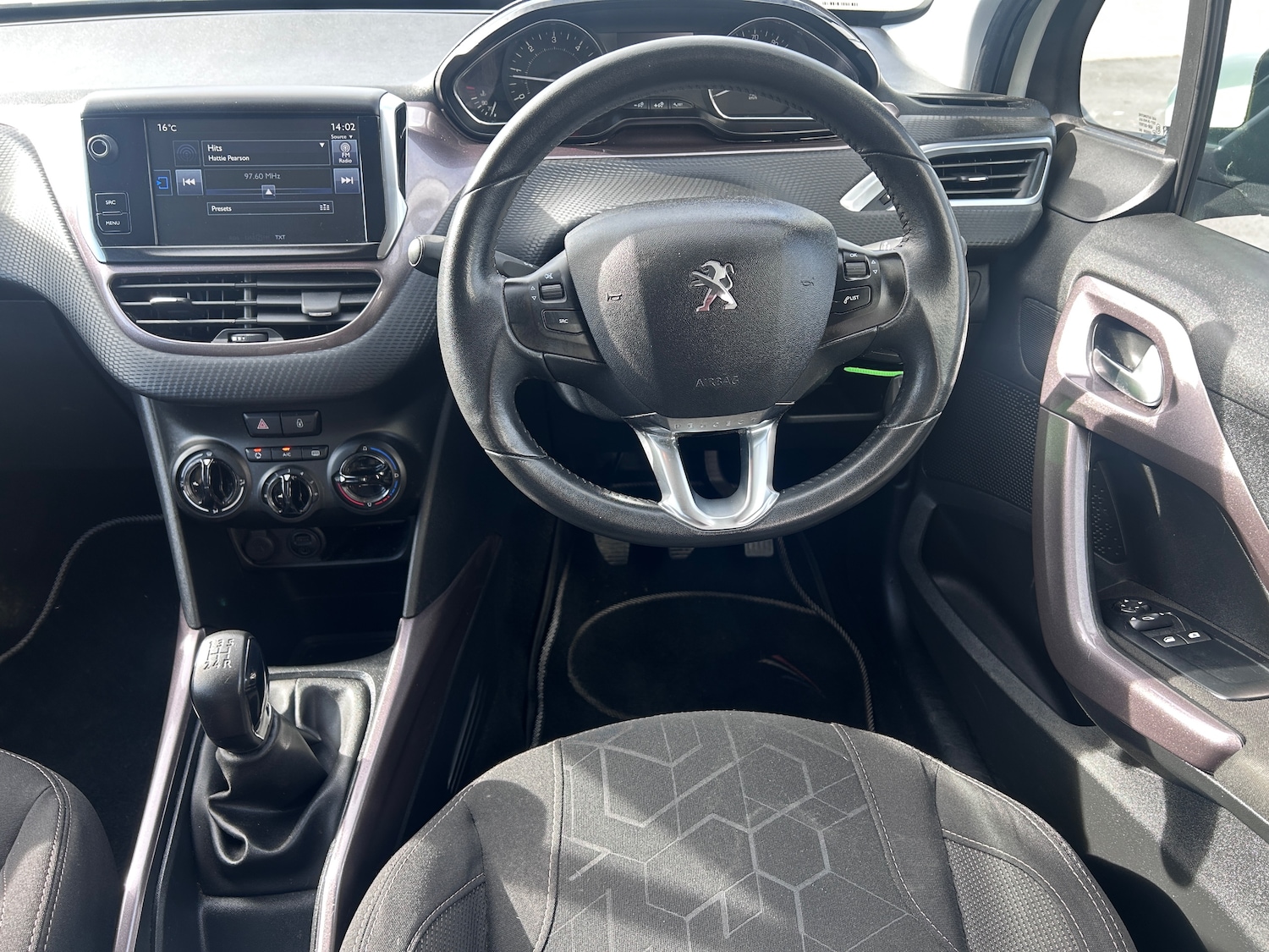 Used Peugeot 2008 2014 for sale - 77718986: Photo 12