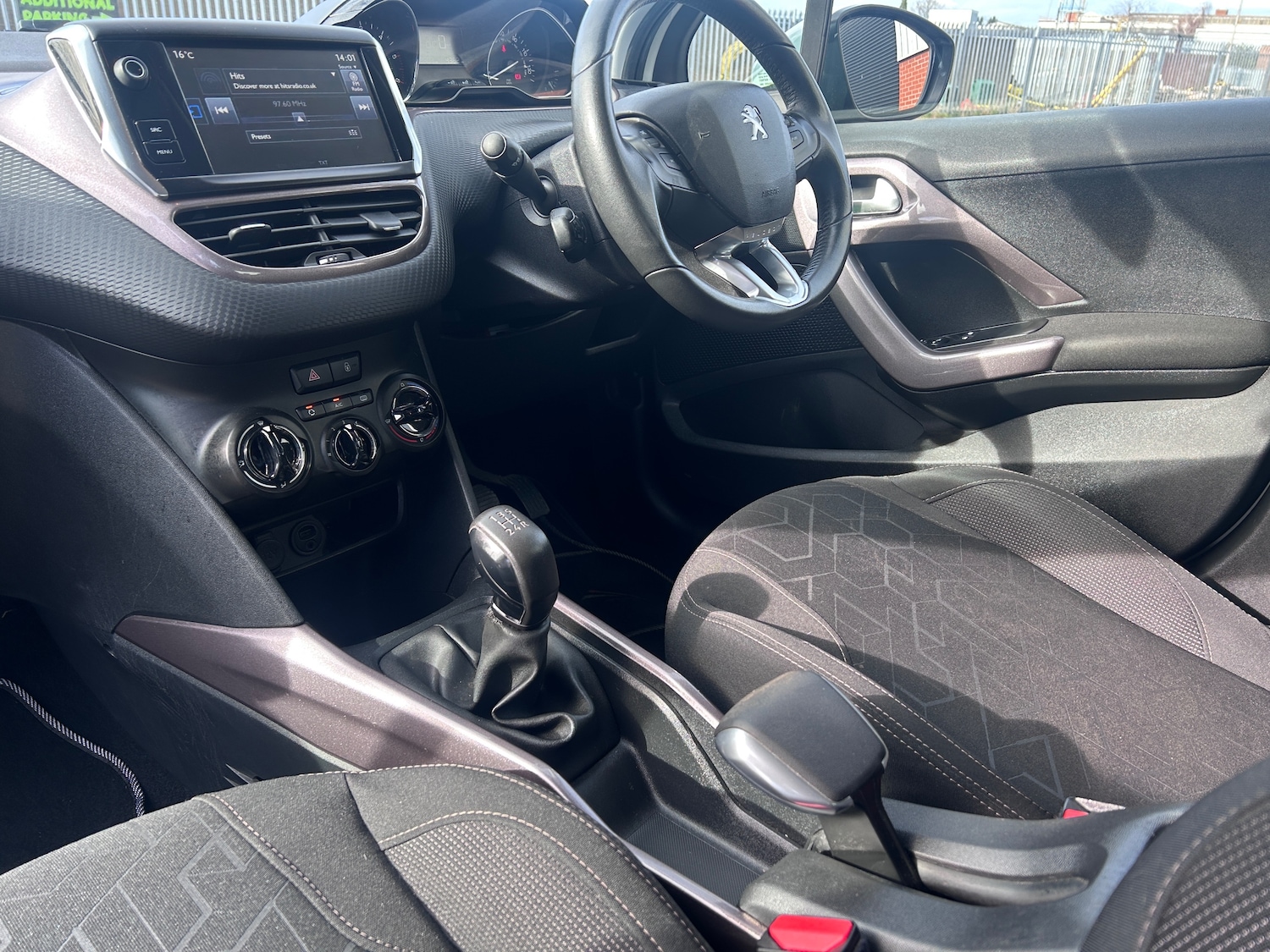 Used Peugeot 2008 2014 for sale - 77718986: Photo 16