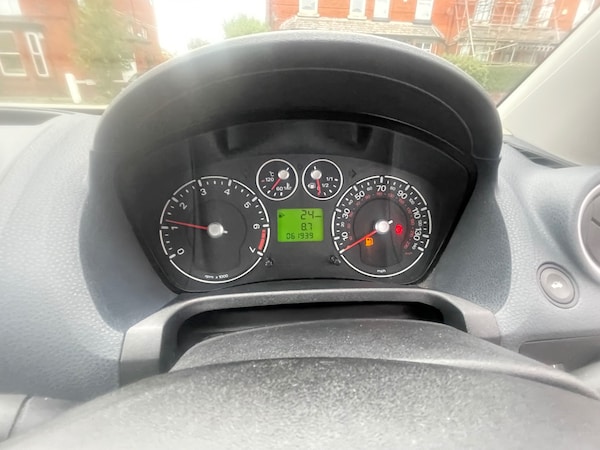 Used Ford Fiesta 2006 for sale - 76237389: Photo 16