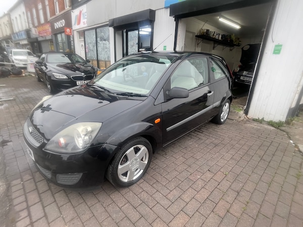 Used Ford Fiesta 2006 for sale - 76237389: Photo 9
