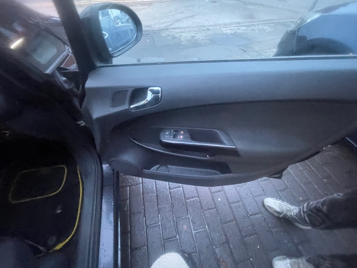 Used Vauxhall Corsa 2010 for sale - 77819973: Photo 16