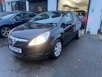 Used Vauxhall Corsa 2010 for sale - 77819973: Photo