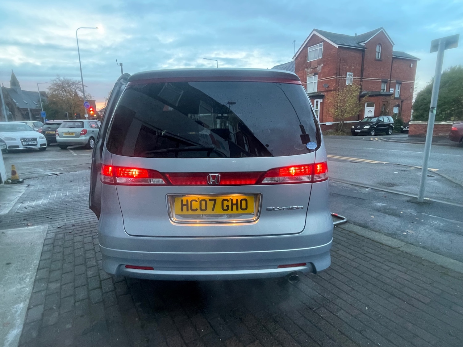 Used Honda Elysion 2018 for sale - 76438229: Photo 6