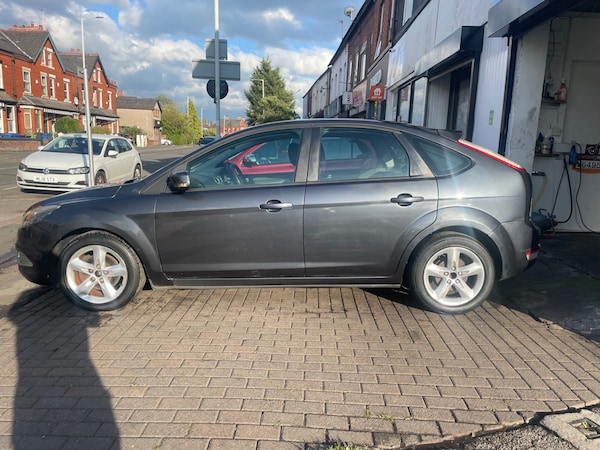 Used Ford Focus 2008 for sale - 76238534: Photo 2