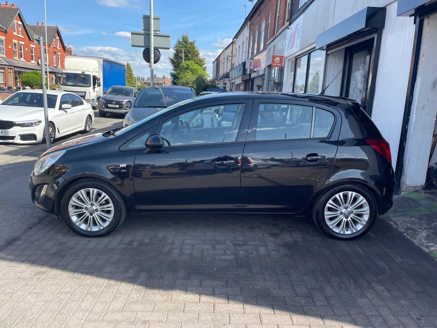 Used Vauxhall Corsa 2011 for sale - 76134499: Photo 4