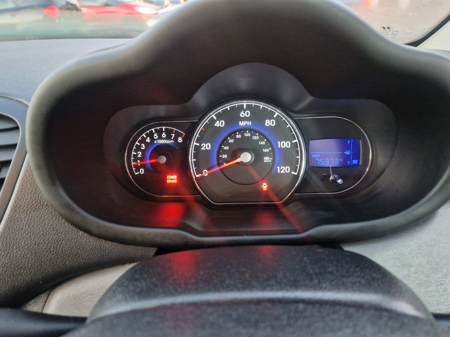 Used Hyundai i10 2011 for sale - 76618386: Photo 17