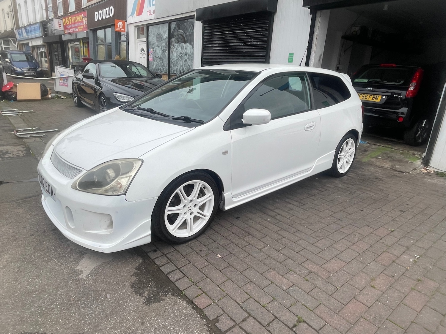 Used Honda Civic 2002 for sale - 76265799: Photo 14