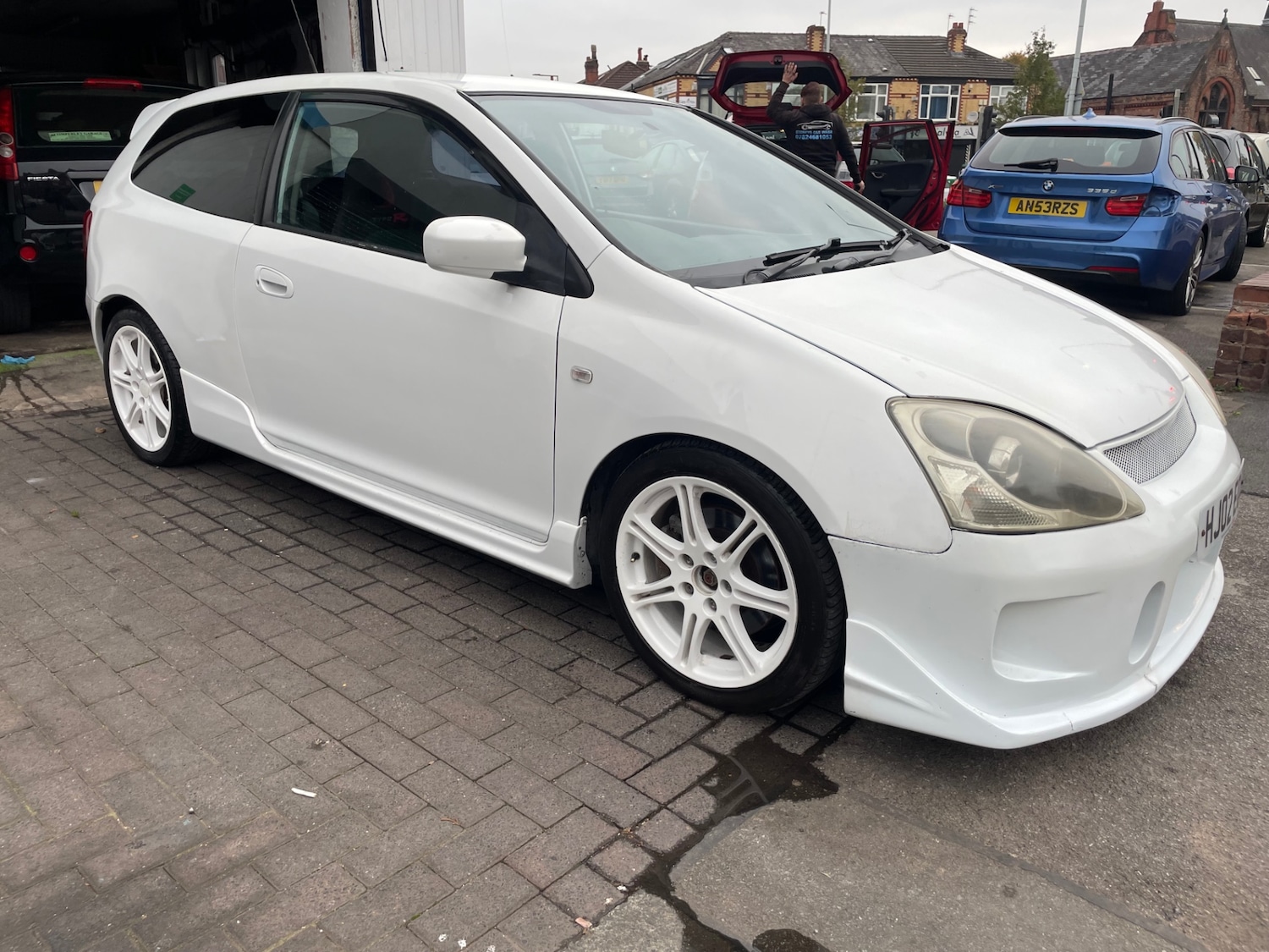 Used Honda Civic 2002 for sale - 76265799: Photo 5