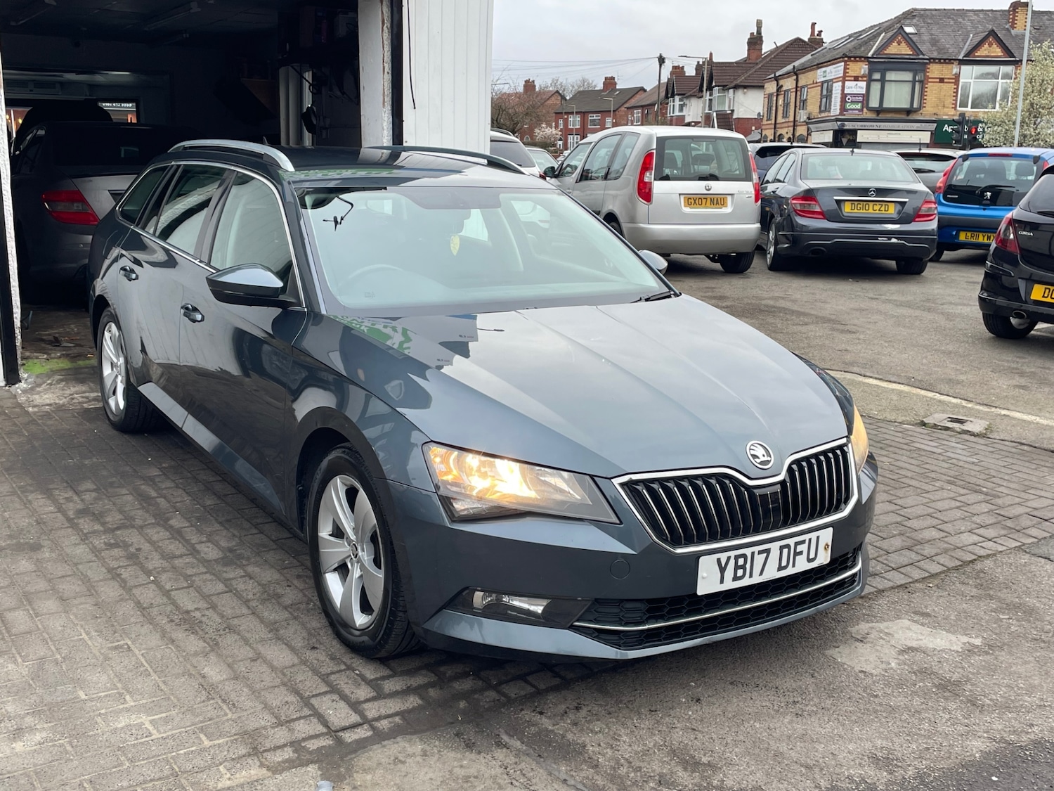 Used Skoda Superb 2017 for sale - 76134638: Photo 3