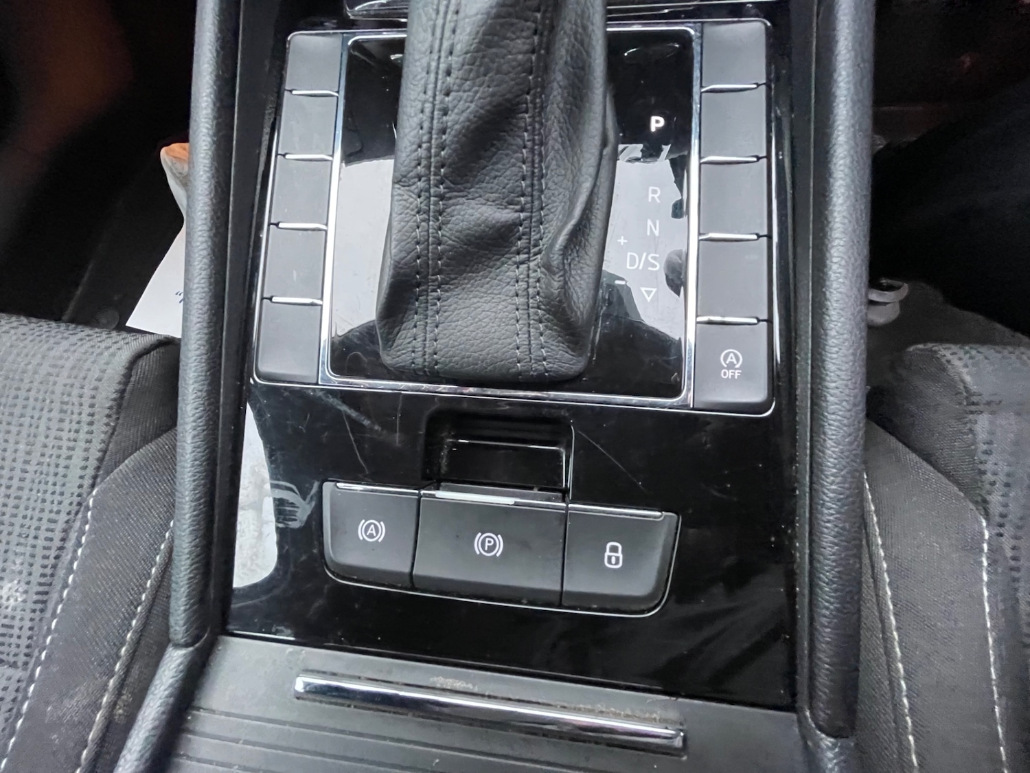 Used Skoda Superb 2017 for sale - 76134638: Photo 31