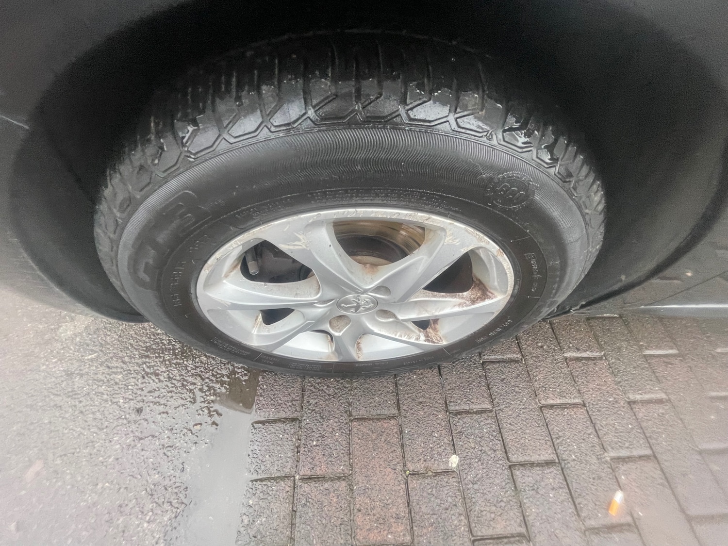 Used Peugeot 208 2015 for sale - 77274682: Photo 11