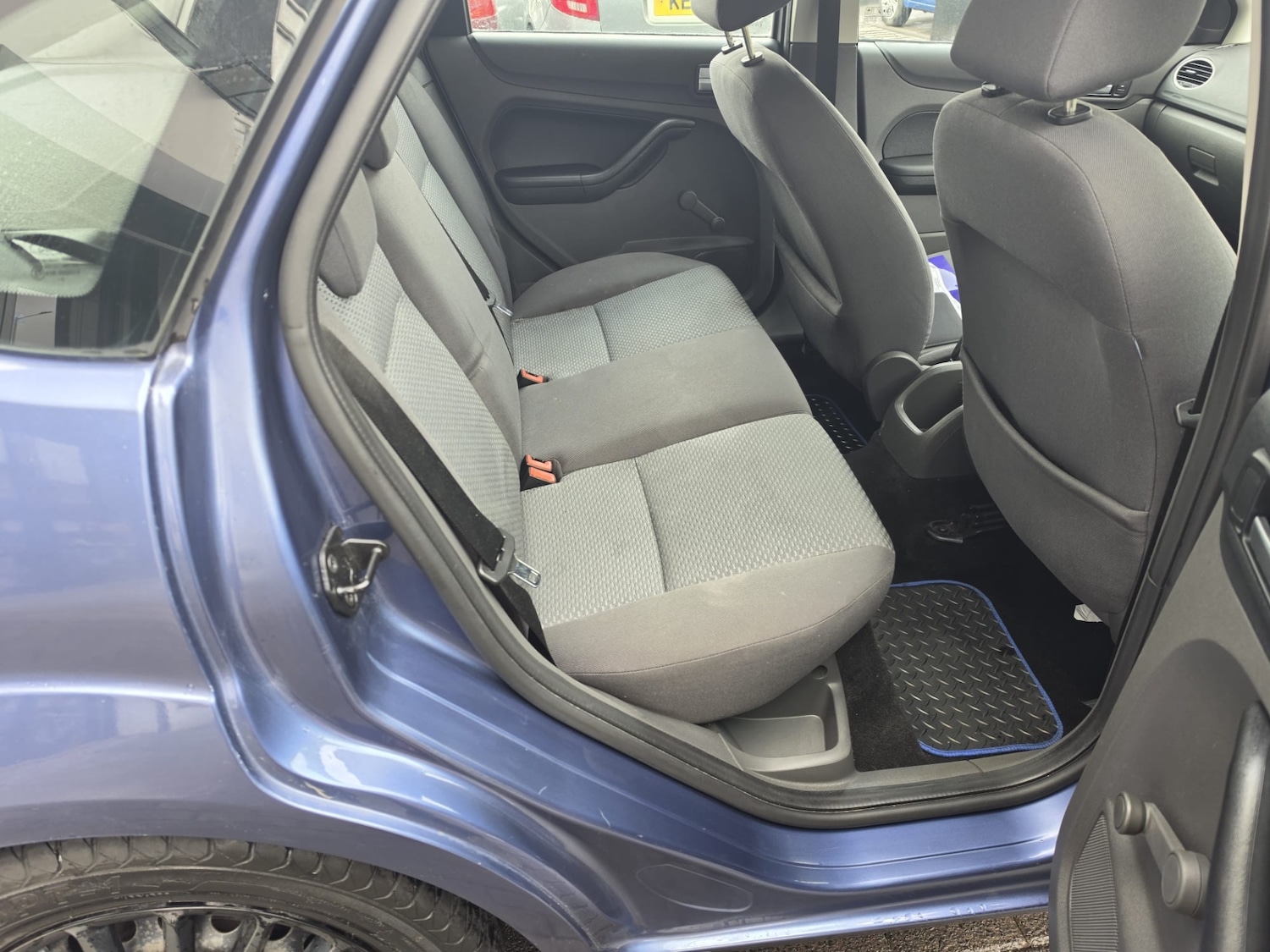 Used Ford Focus 2005 for sale - 78046005: Photo 13